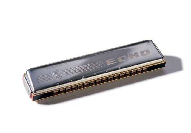 Hohner Echo Tremolo Harmonica 32 C